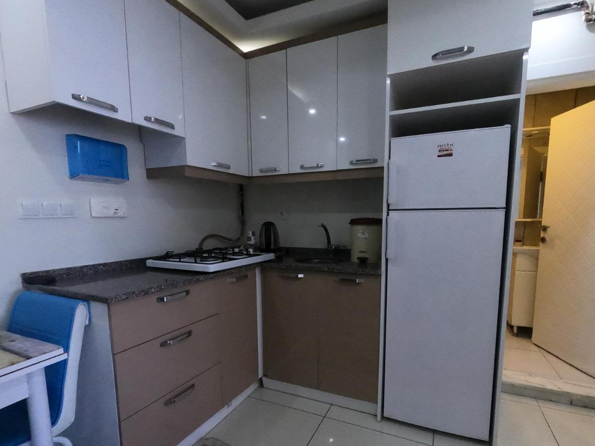 Cnr Otel Airport Истанбул Екстериор снимка