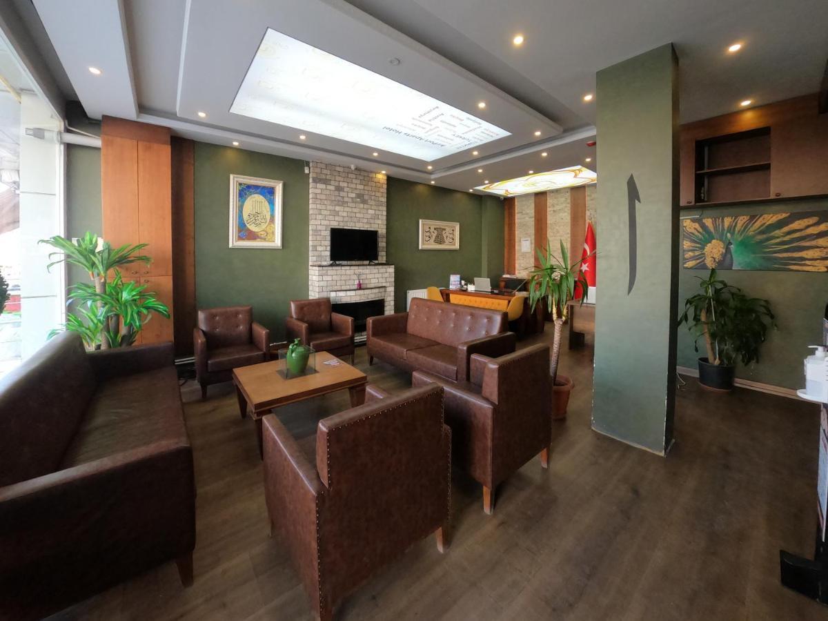 Cnr Otel Airport Истанбул Екстериор снимка