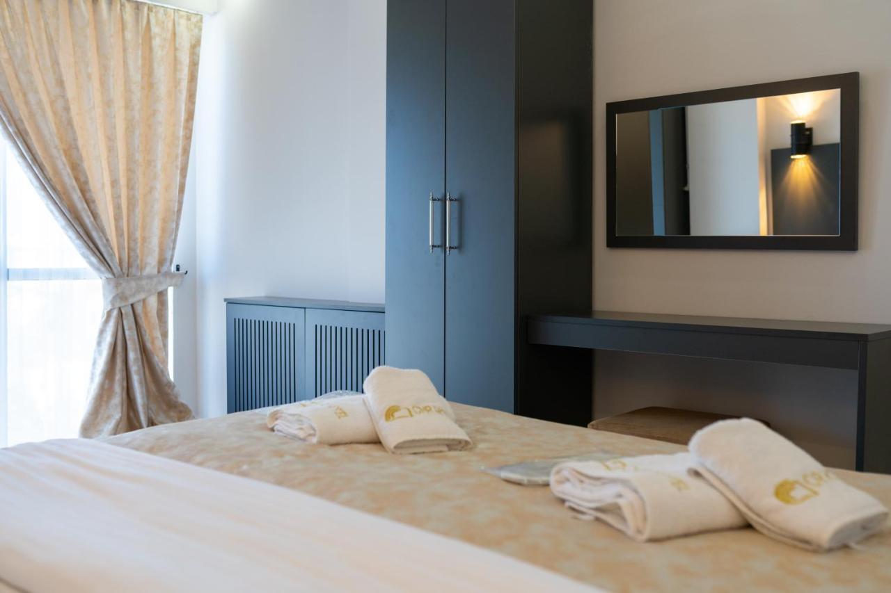 Cnr Otel Airport Истанбул Екстериор снимка